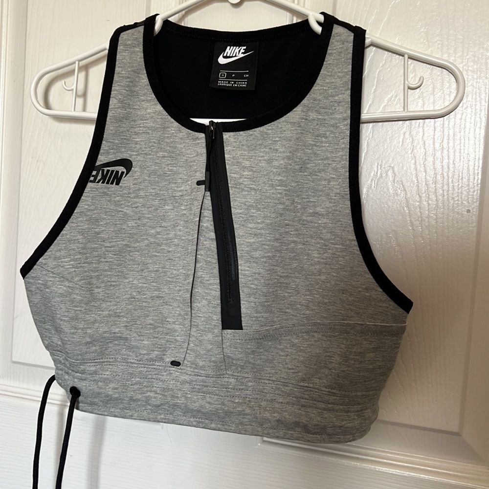 Nike tech fleece top